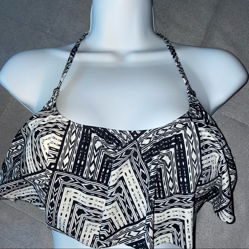Pink vs bikini top size M